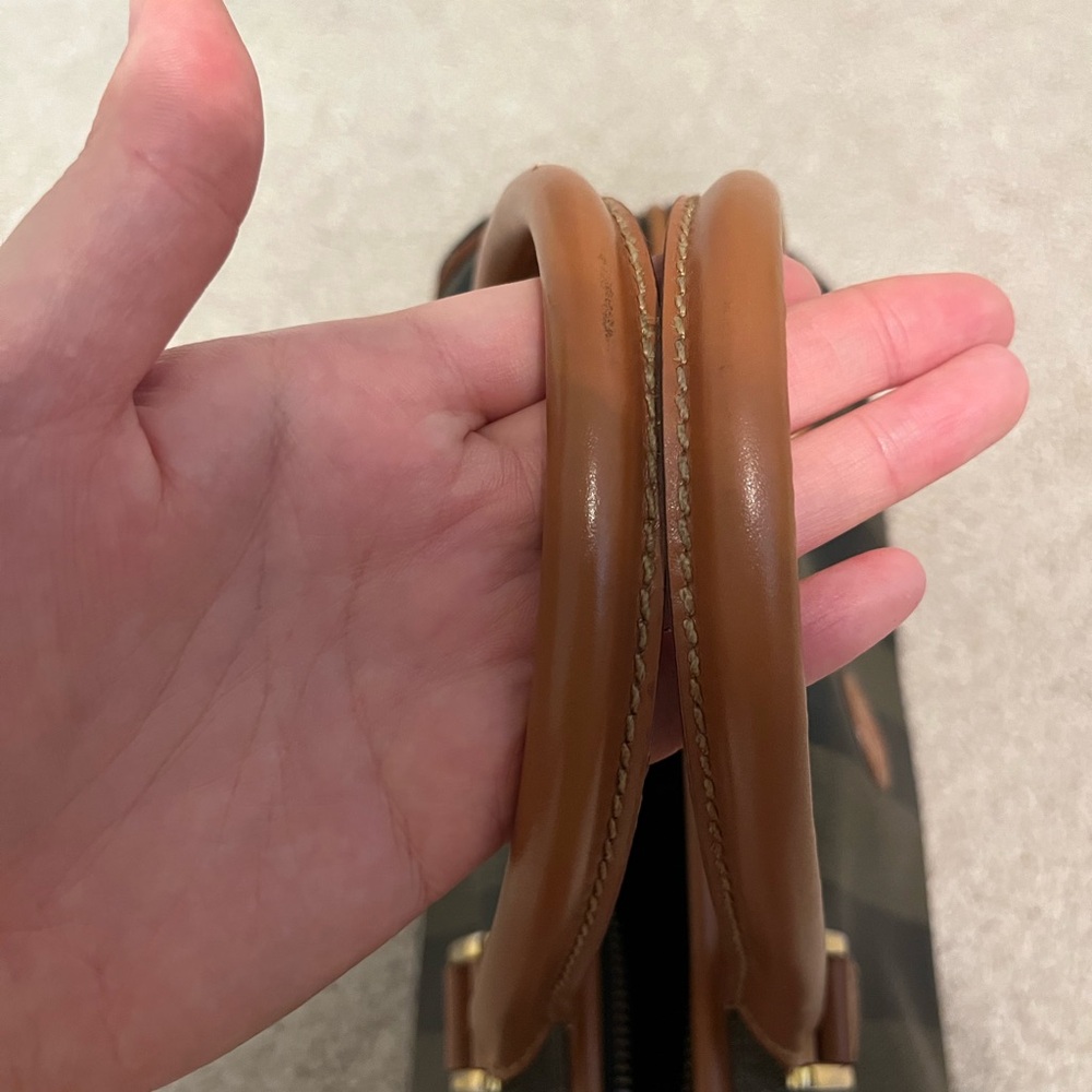 Fendi Penguin Striped Boston Bag - Picture 9 of 9